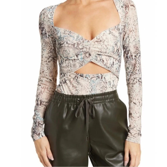 ✨NWT AFRM X Nordstrom Blue Tan Snake Reptile Skin Cutout Thong Bodysuit Size XL - Picture 1 of 9